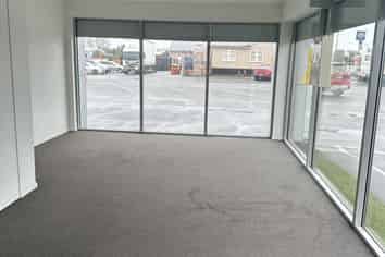 Prime Retail or Office on Williams Street