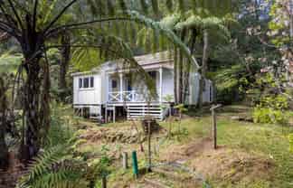 11 Waitawheta Road, Waikino