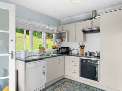 43B Hook Road, Paparoa