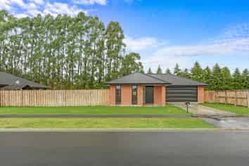 10 Cooney Avenue, Darfield
