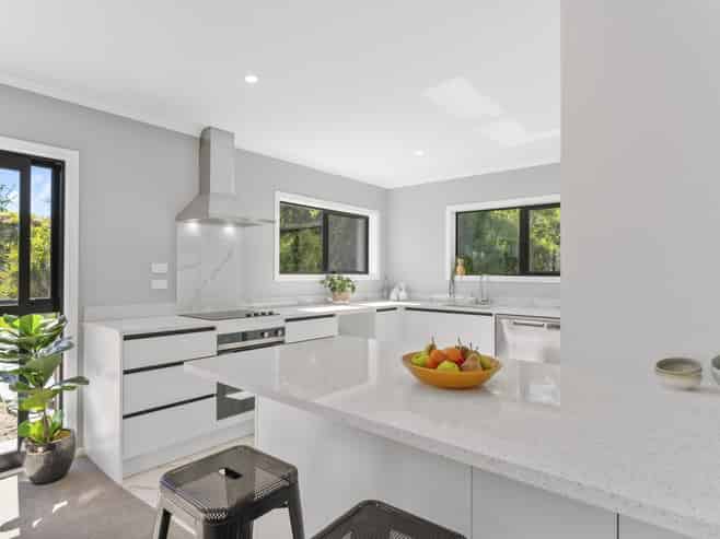 12 and 14 Winnie Close, Acacia Bay