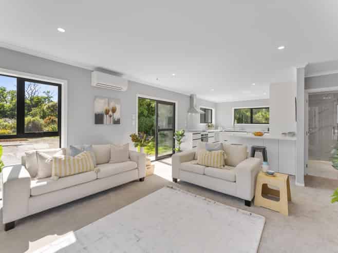 12 and 14 Winnie Close, Acacia Bay