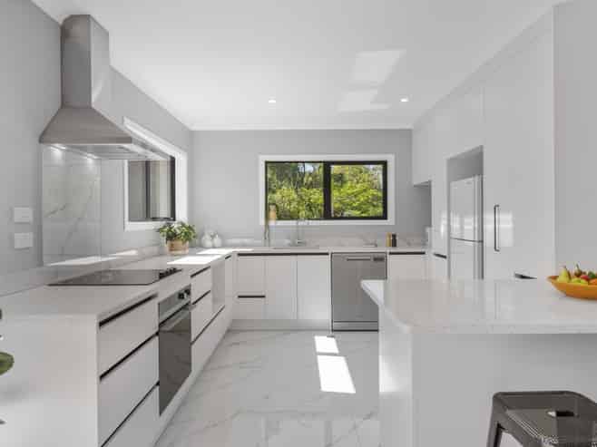 12 and 14 Winnie Close, Acacia Bay