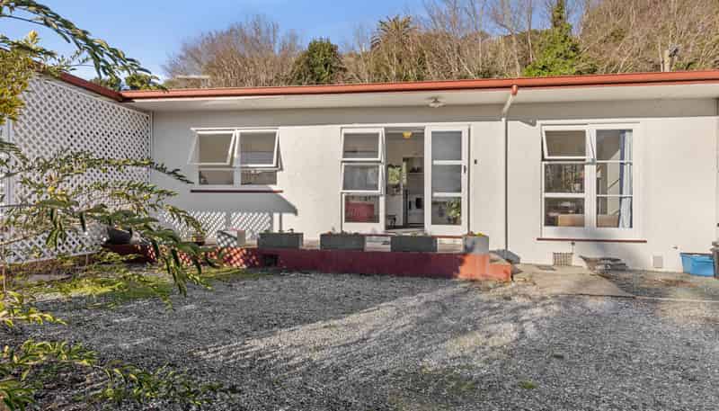 2/37A Tahunanui Drive, Tahunanui