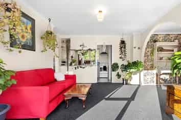 2/37A Tahunanui Drive, Tahunanui