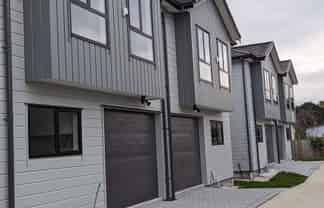 32B Clark Street, Manurewa