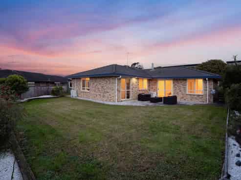 27 Brigham Young Drive, Albany