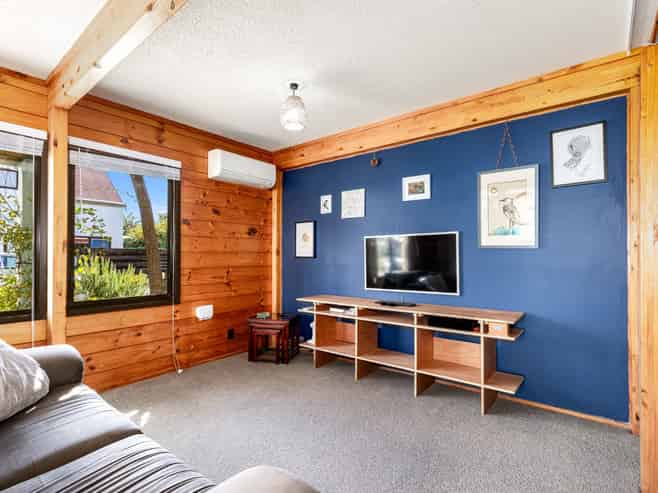 12/58 Cuba Street, Petone