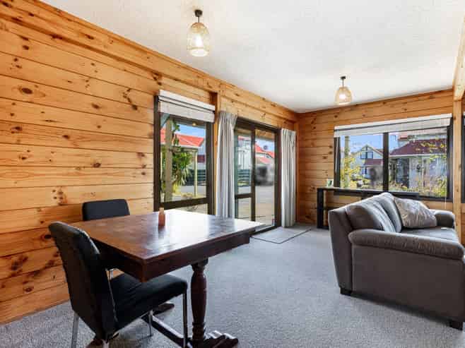 12/58 Cuba Street, Petone