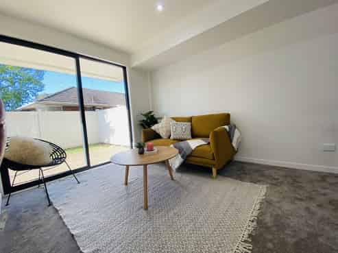206/8 Gray Avenue, Mangere East