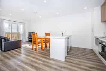 6/10 Palmerston Street, Hamilton Central