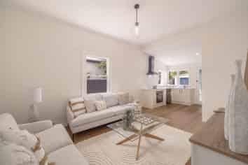 17 Manning Place, Woolston