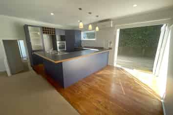 25A Heathcote Road, Castor Bay