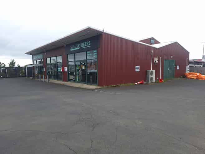 For Lease - storage + offices Helensville
