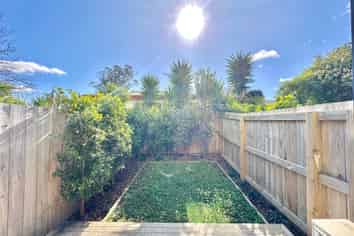 5/644 Te Atatu Road, Te Atatu Peninsula