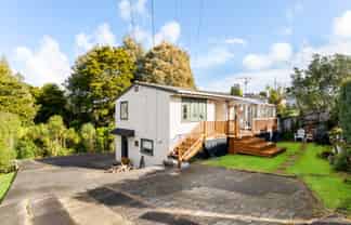49 Pupuke Road, Birkenhead
