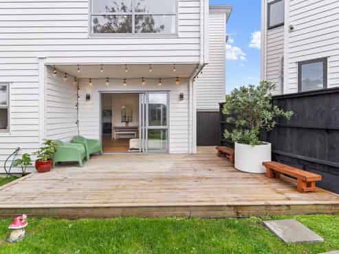 30A Birman Close, Half Moon Bay