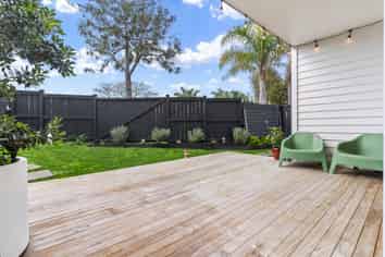 30a Birman Close, Half Moon Bay