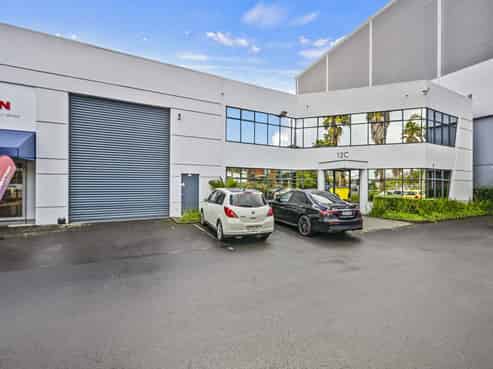 Front and centre North Shore industrial
