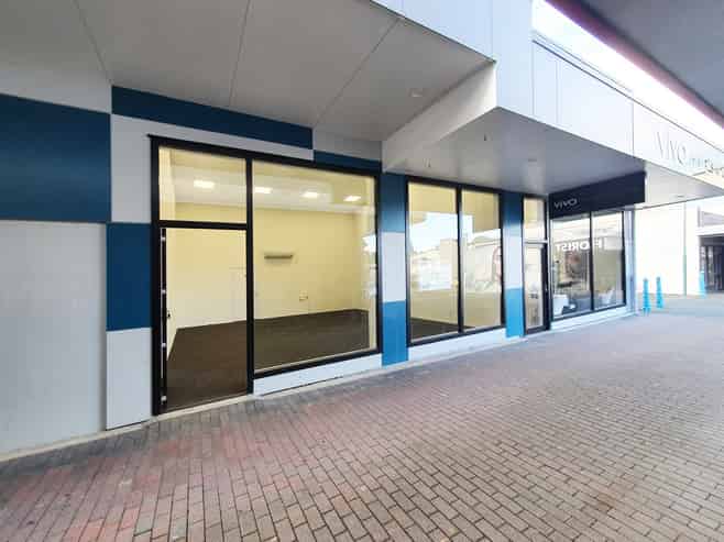 Immaculately presented CBD retail