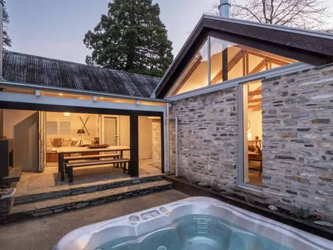 9 Gala Burn Lane, Manse Cottage, Arrowtown