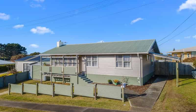 4 Glenn Street, Castlecliff