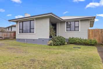 8 Omori Place, Castlecliff