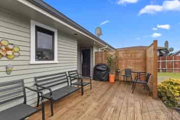 8 Omori Place, Castlecliff