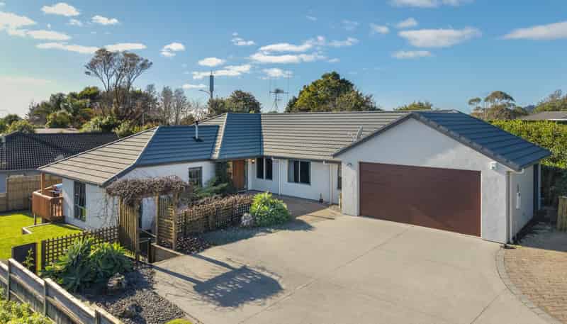 2 Holcombrooke Lane, Welcome Bay