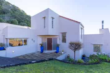 718 Acacia Bay Road, Acacia Bay