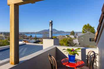 718 Acacia Bay Road, Acacia Bay