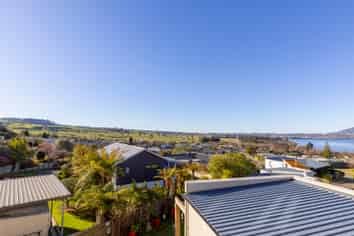 718 Acacia Bay Road, Acacia Bay