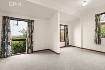 2/217A Musselbrugh Rise, Andersons Bay