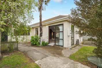 2/217A Musselbrugh Rise, Andersons Bay