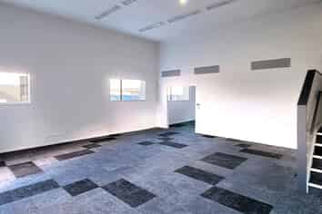 Large-Scale Tamaki Estate Warehouse | 3,648 m2