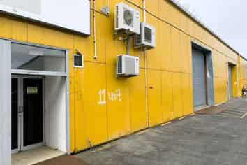 Versatile Pedestrian-Access Space | 250 m2