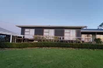 80 Broomfields Road, Whitford