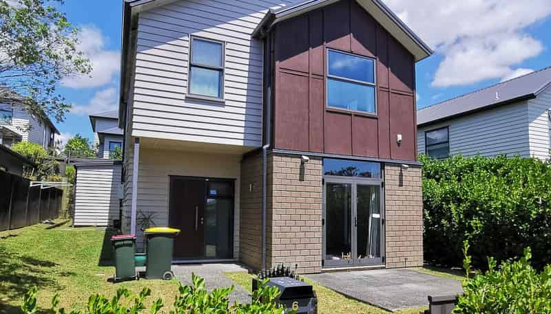6 Lane Cameron Place, Flat Bush