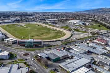 Owner-occupier / investor opportunity