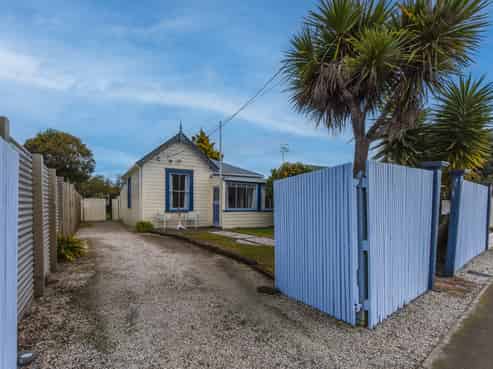 8 Waikare Street, Tahunanui