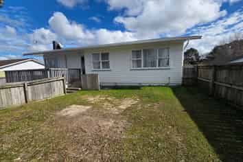 17 Vina Place, Massey