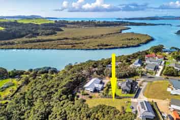 15 Waterview Place, Paihia