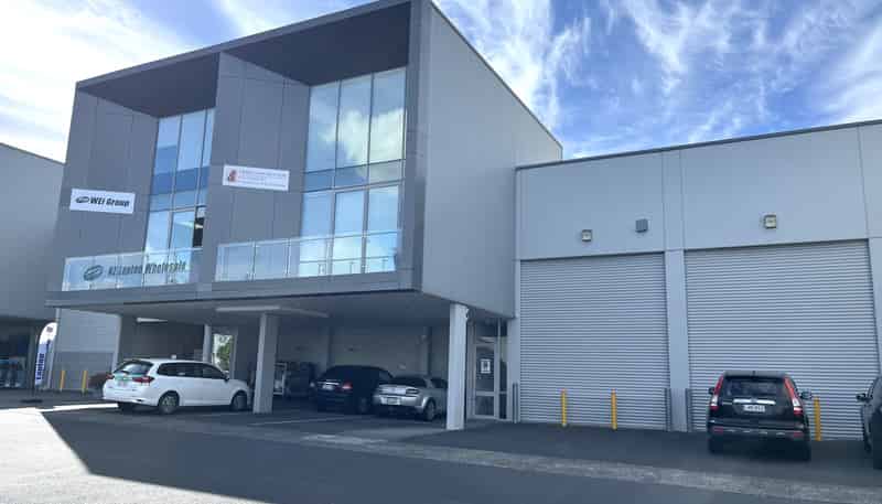 2/9 Orbit Drive, Albany