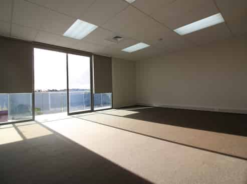 Modern Orbit Drive industrial - 442sqm