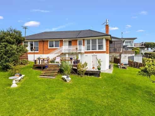9 Elizabeth Place, Mairangi Bay