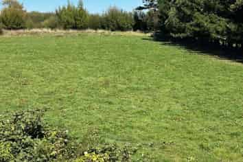 1 Broomfield Road, Woodville