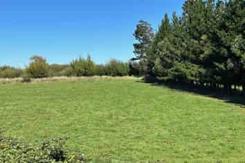 1 Broomfield Road, Woodville