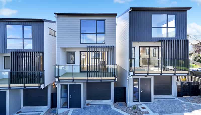 2/11 Melling Street, Glen Innes