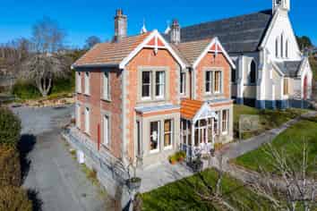 12A Colonsay Street, Lawrence