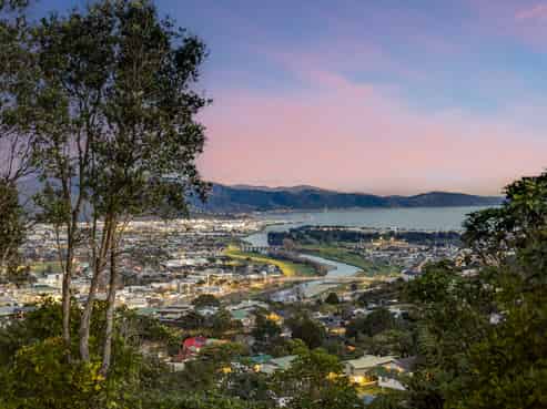73 Viewmont Drive, Harbour View